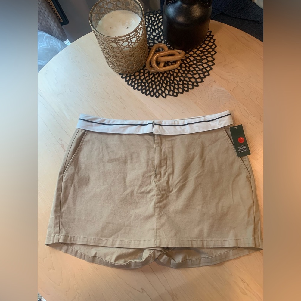 NWT Wild Fable skort/short size 17